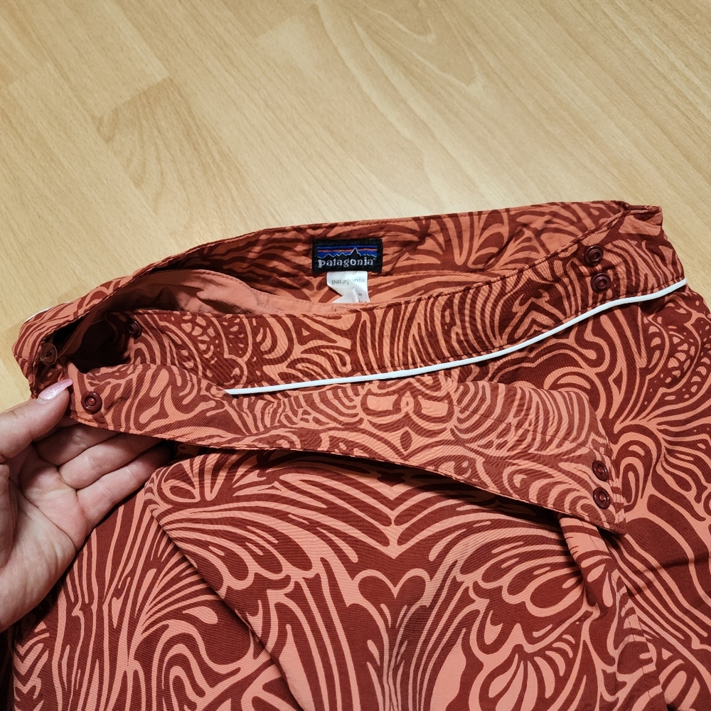 Patagonia Button Out Boardie Shorts Wrap‎ Skirt Size 6 Coral Red - Picture 4 of 16